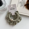 Satin pearl hair band with matte texture, large intestine band that makes you look fairer and slimmer, hair tie with leather band, a girlish hair tie details Picture